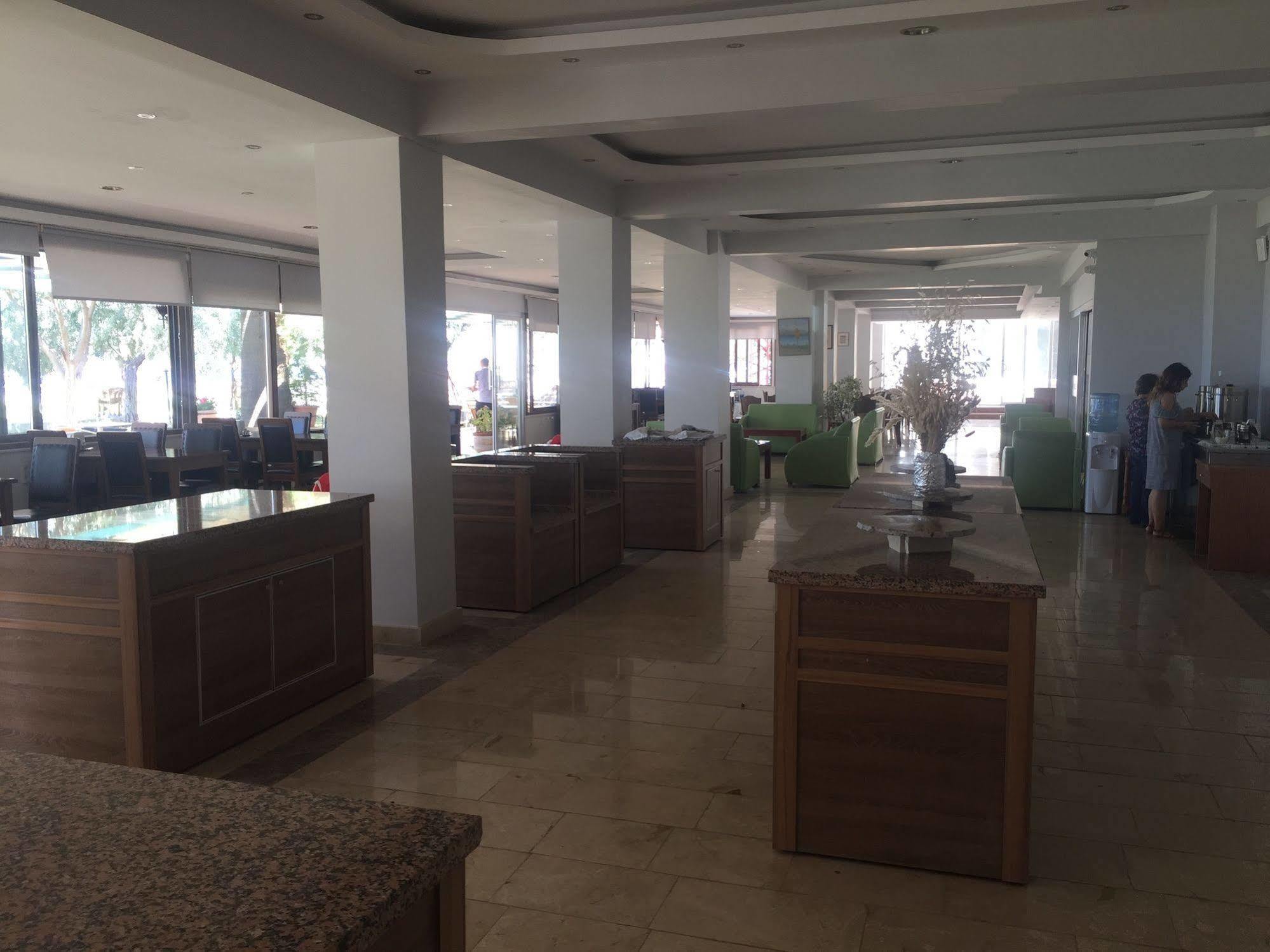 Dikelya Hotel Dikili Exterior photo