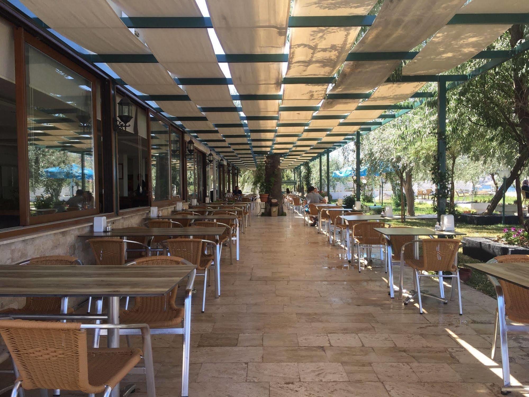 Dikelya Hotel Dikili Exterior photo